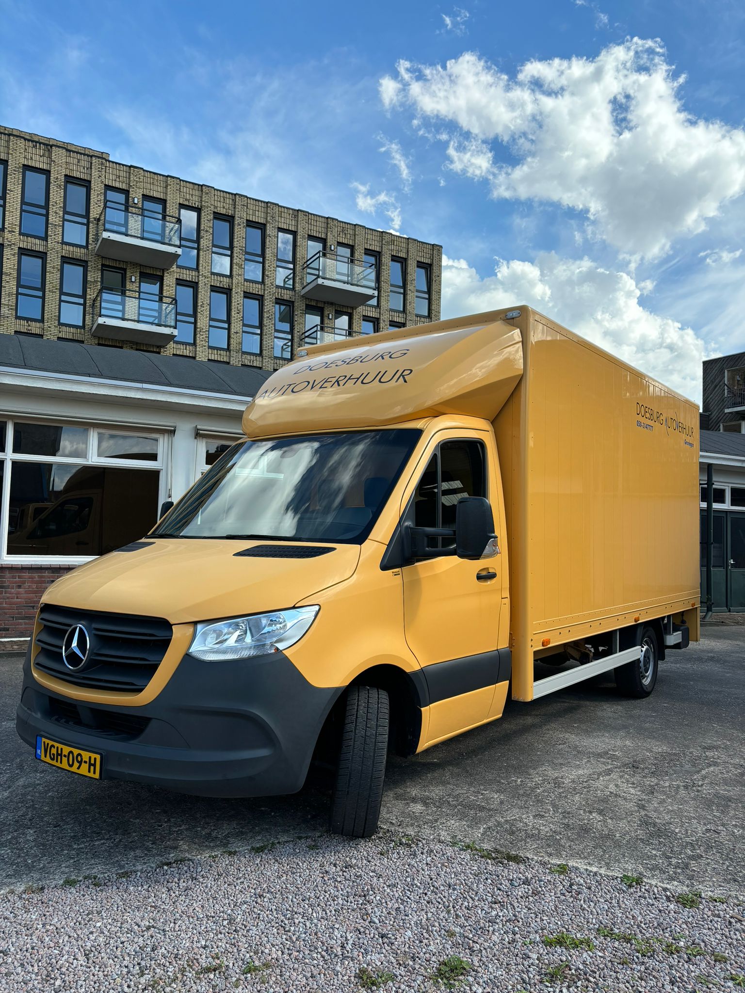 Mercedes Sprinter laadklep (18 m3)